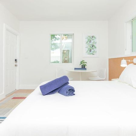Newly Renovated Stylish Studio In El Portal #2 Miami Exteriér fotografie