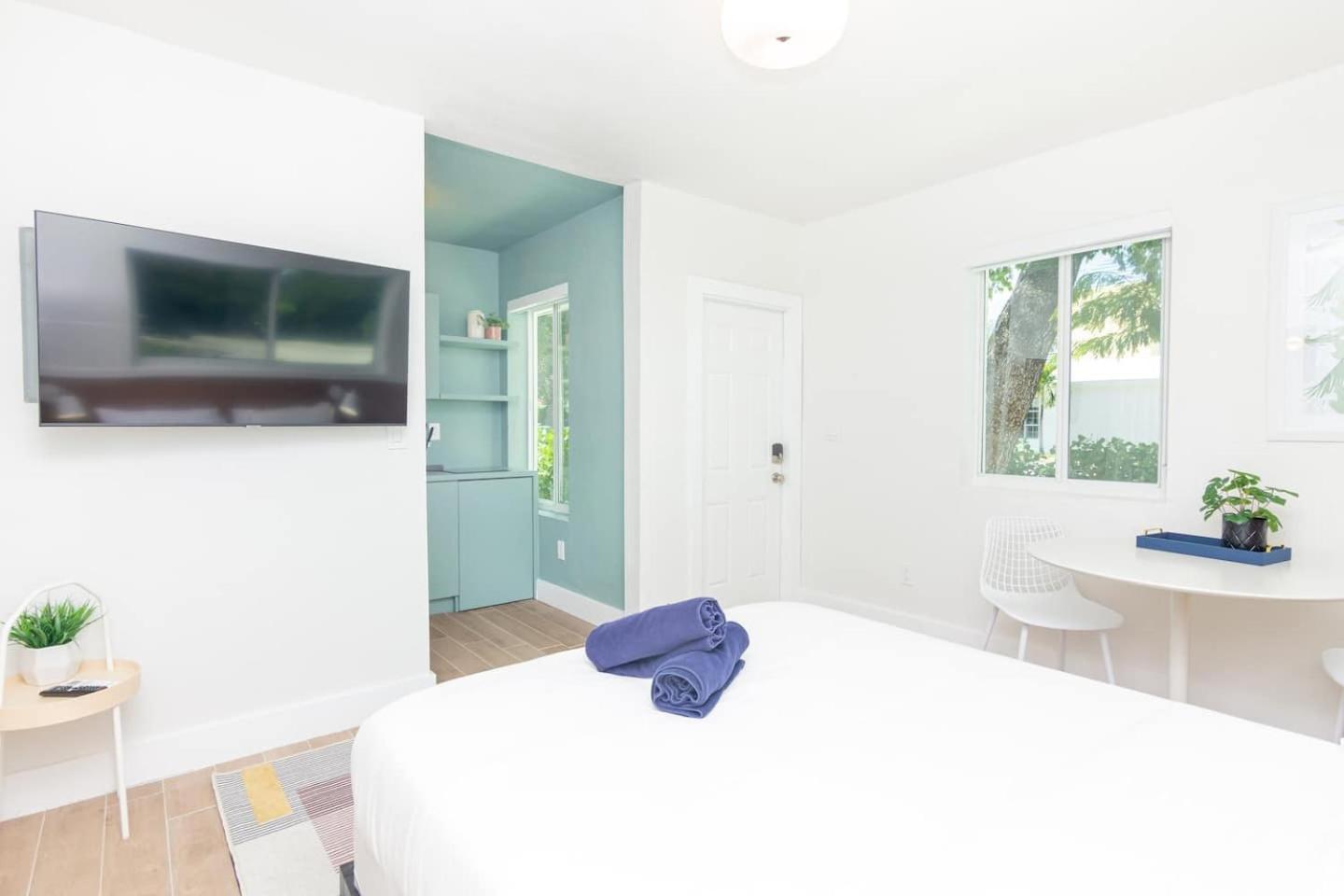 Newly Renovated Stylish Studio In El Portal #2 Miami Exteriér fotografie