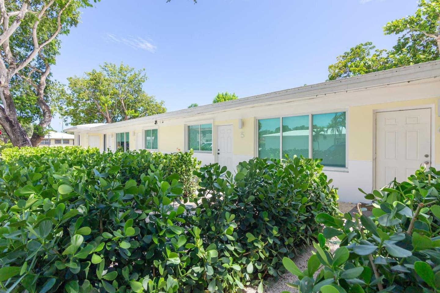 Newly Renovated Stylish Studio In El Portal #2 Miami Exteriér fotografie