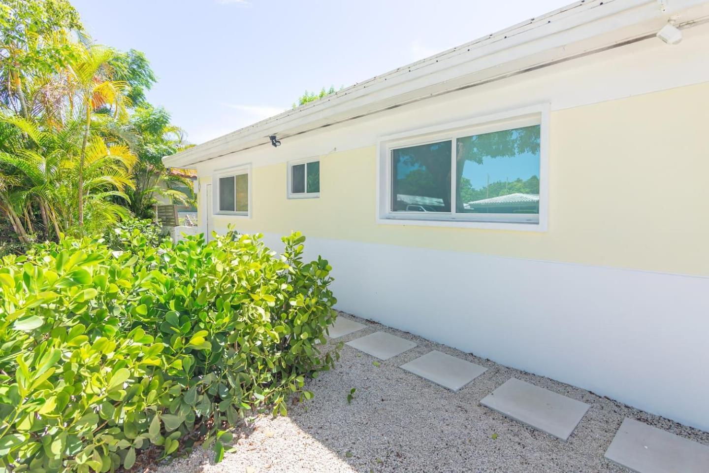 Newly Renovated Stylish Studio In El Portal #2 Miami Exteriér fotografie